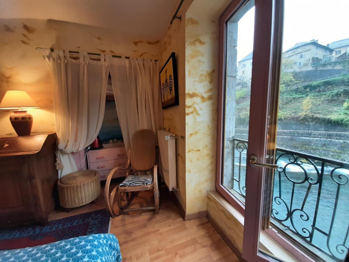 Au fil de Lods Bed and Breakfast Eksteriør billede